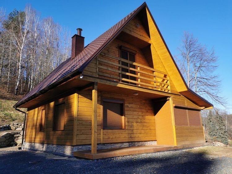 Vand cabane de locuit și de gradina