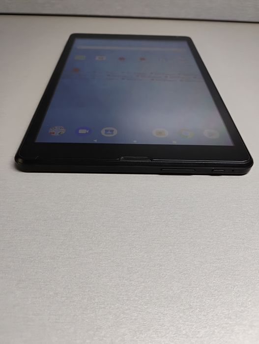 Таблет Y10G001s4m 32GB