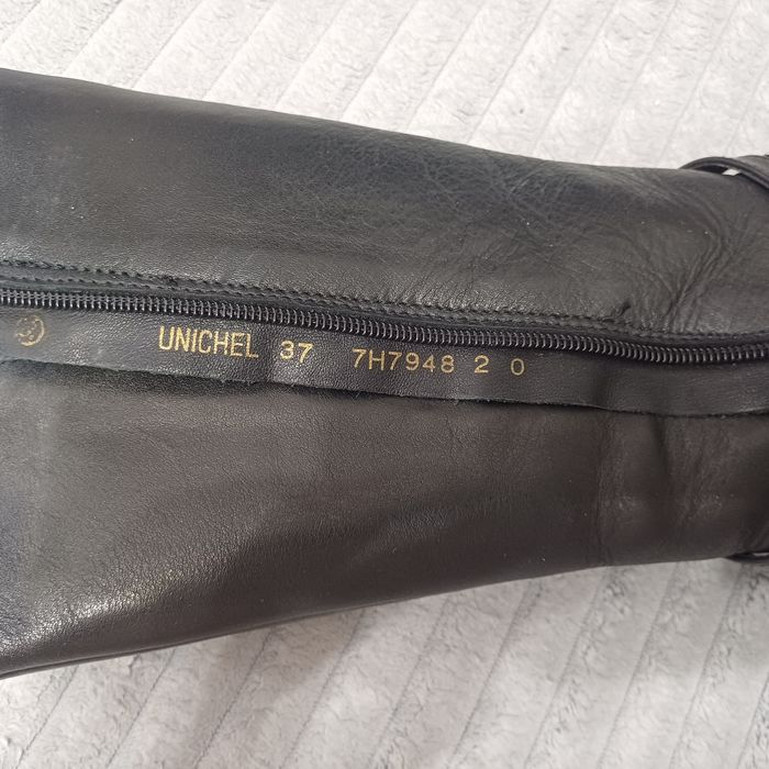 Продам детские сапоги