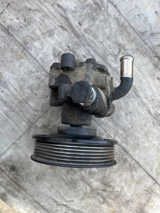 Хидравлична помпа за Vw Golf 4 ,Audi,Seat ,Skoda 1.4 16V