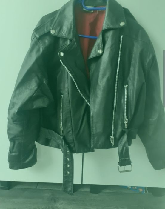 Geaca din piele pt dama