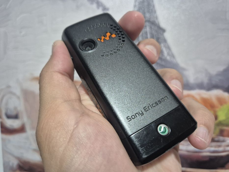 Sony Ericsson W200i