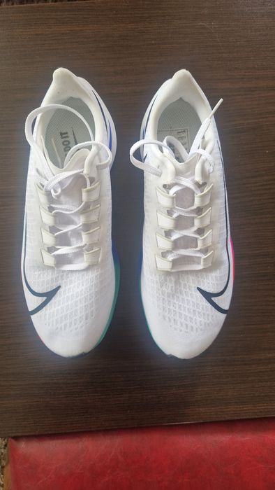 Маратонки Nike нови