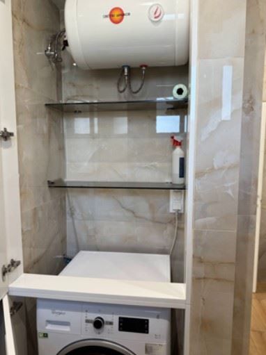 Дава се под наем Тристаен апартамент в София, Лозенец - 90 кв.м за 1046.01 € - Снимка #8