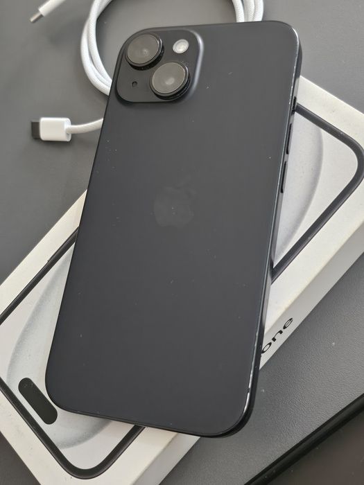Iphone 15 в отличном состоянии продам