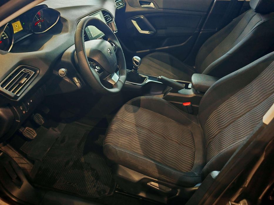 Vand Peugeot 308 SW Inmatriculat