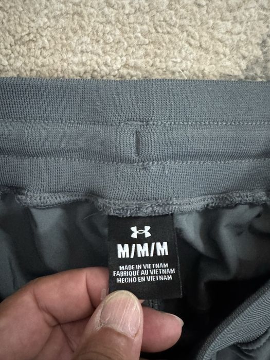 Мъжки карго панталон Under Armour