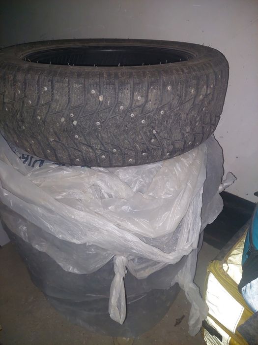 Резина 215/55 R18 95T с шипами