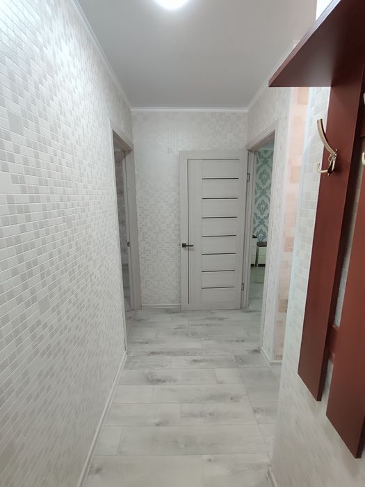 Продается 2-комн с хорошим ремонтом