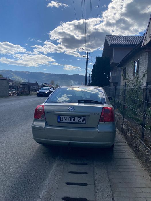 Vand Toyota avensis