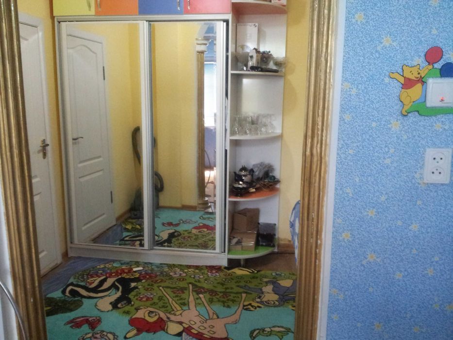 Продаётся уютная квартира, 1-этаж 5-этажного дома