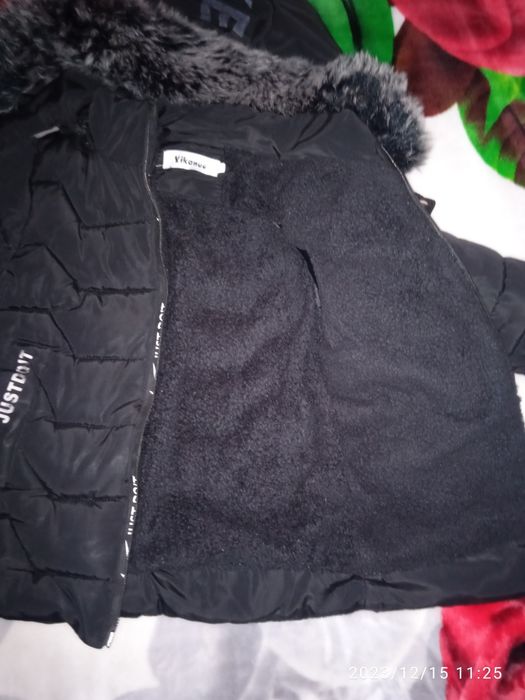 Ogil bola uchun kurtka