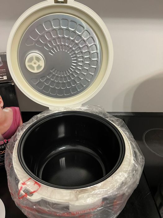 Мультиварка Redmond