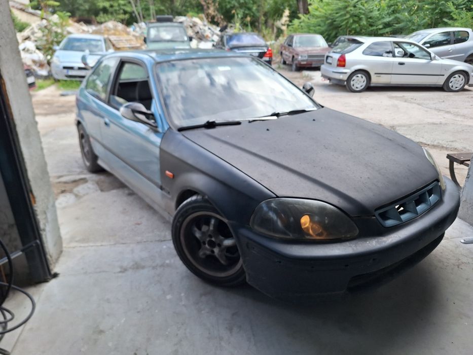 Продавам Хонса сивик 6