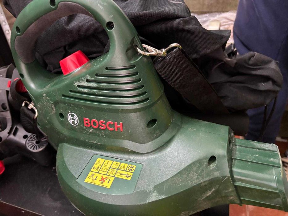 Aspirator/suflantă electrică pentru frunze Bosch Home and Garden