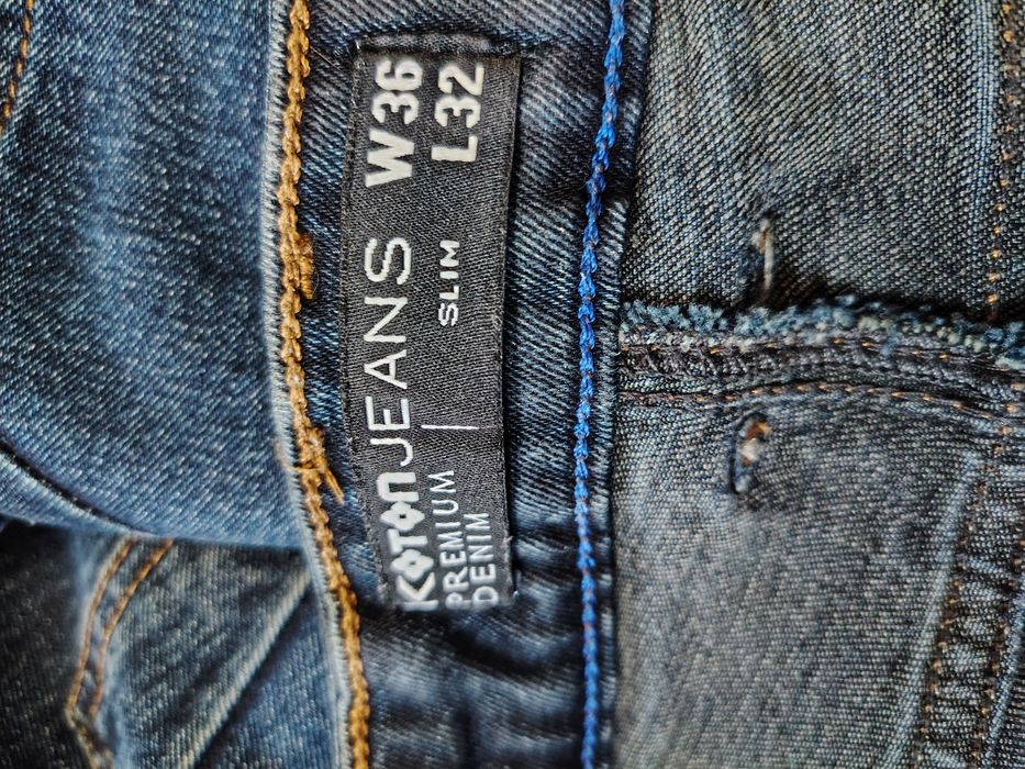 Продам джинсы б/у. Мужские.