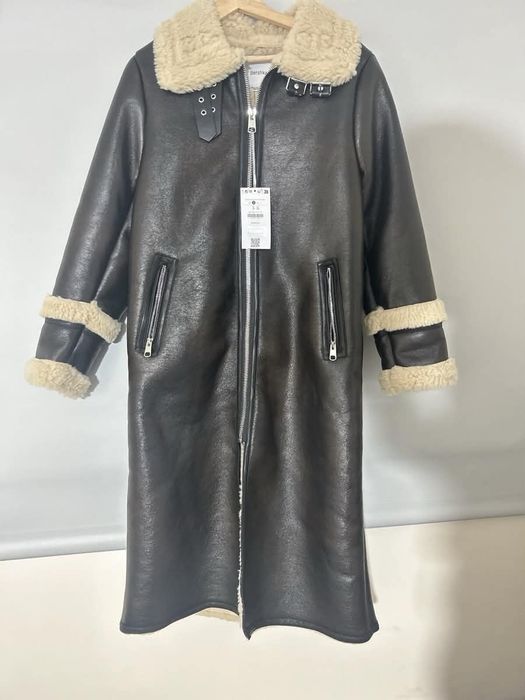 Ново палто Bershka