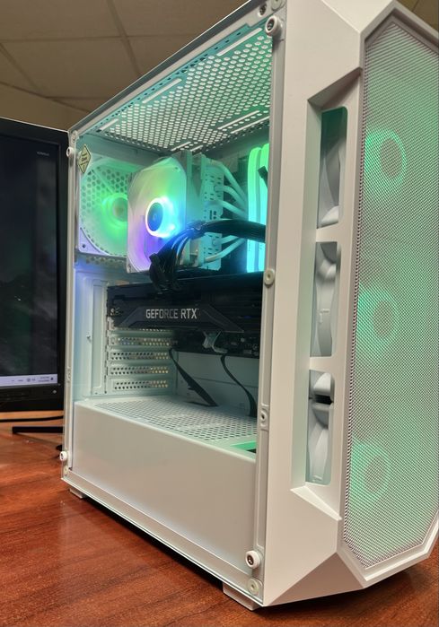 Геймърски компютър, full hd, Intel i5 14th, rtx 3070, 16gb, nvme