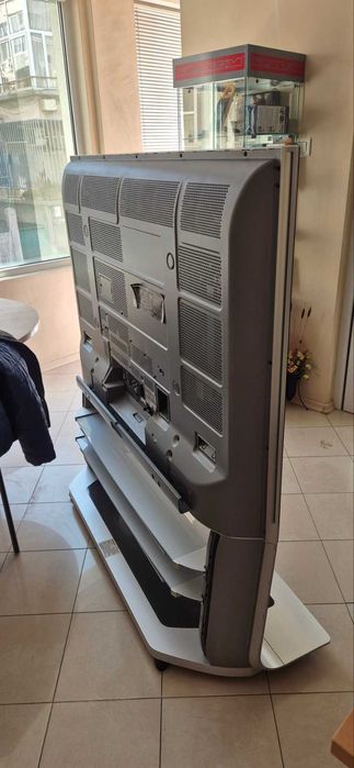 Продавам плазмен телевизор Panasonic 50 инча + стойка - 150 евро