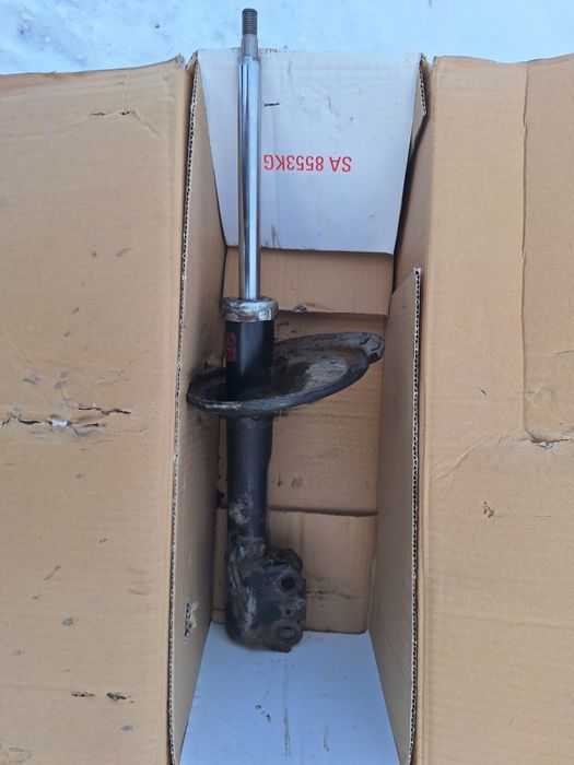 Продам стойки, пружины б.у