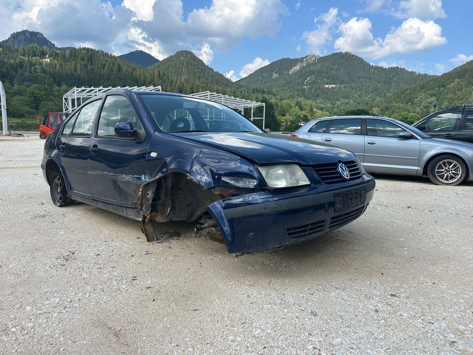 VW Bora На части