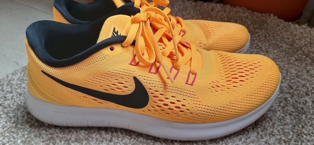 Маратонки Asics Noosa,  Nike , Adidas