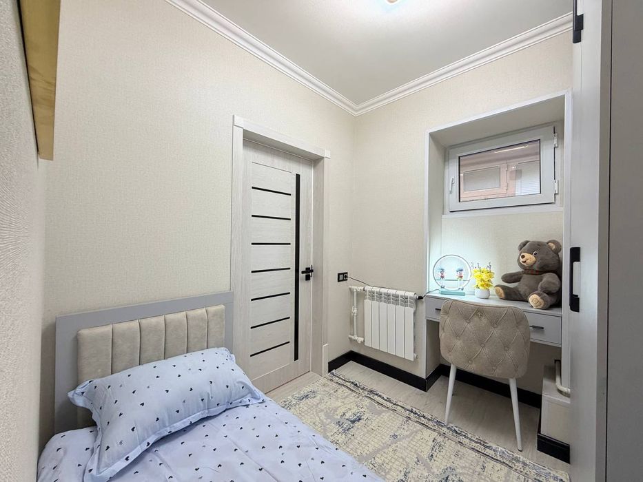 Яккасарай район 2-3/3/5.52 м2 Срочно Продам квартиру