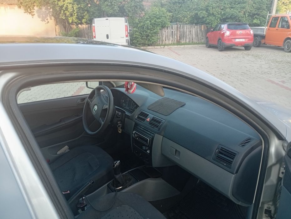 De vânzare scoda Fabia sau schimb cu alte masini