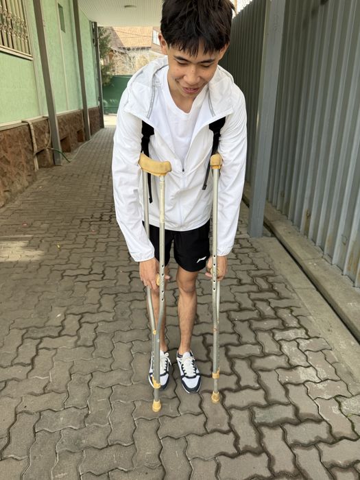 Костыли подмышечные регулируемые