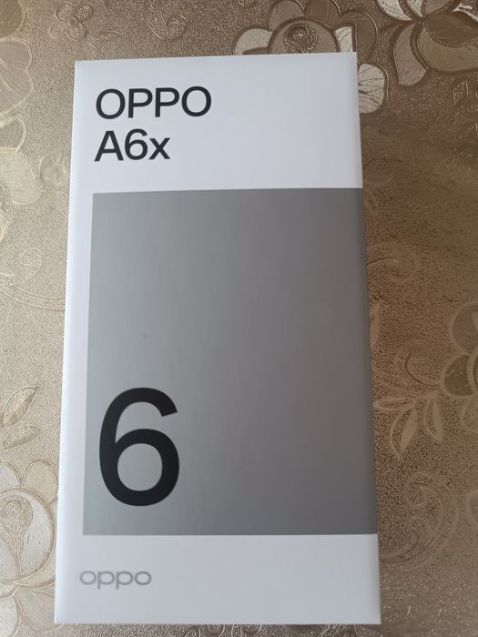 Смартфон OPPO – A6x в комплект с външна батерия