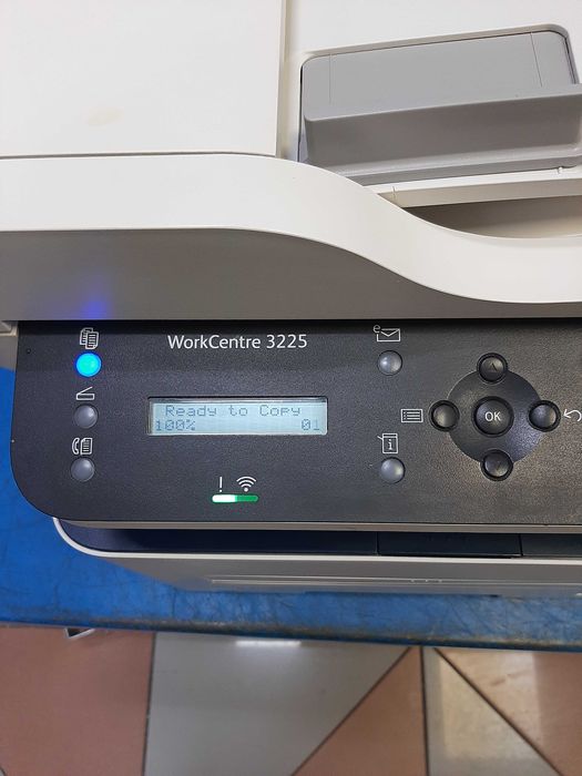 multifunctional laser alb negru A4 Xerox WorkCentre 3225