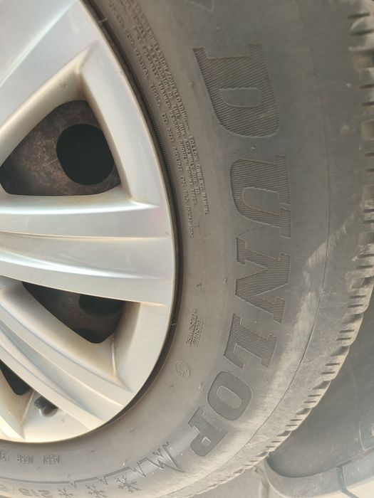 Jante tabla 16 + Cauciucuri iarna 215 65 R16 + Capace VW