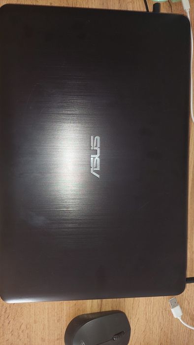 Ноутбук ASUS для работы/интернета