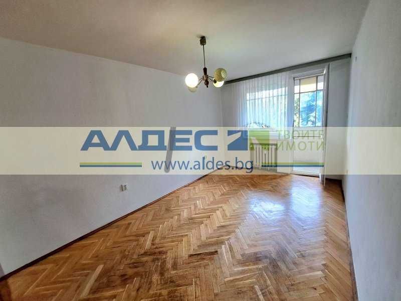 Дава се под наем Двустаен апартамент в София, Хиподрума - 70 кв.м за 500 € - Снимка #10