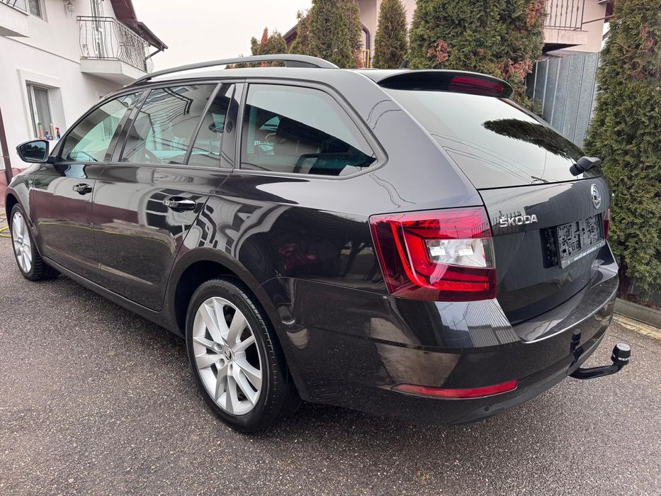 Vând Skoda Octavia-Soleil