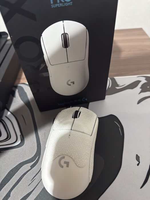 Продам мышь Logitech G Pro Superlight