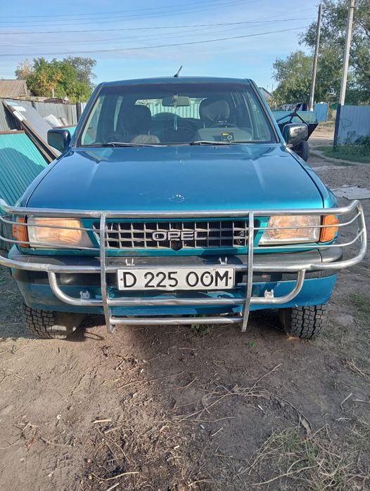 Продается Опель Фронтера 2.0