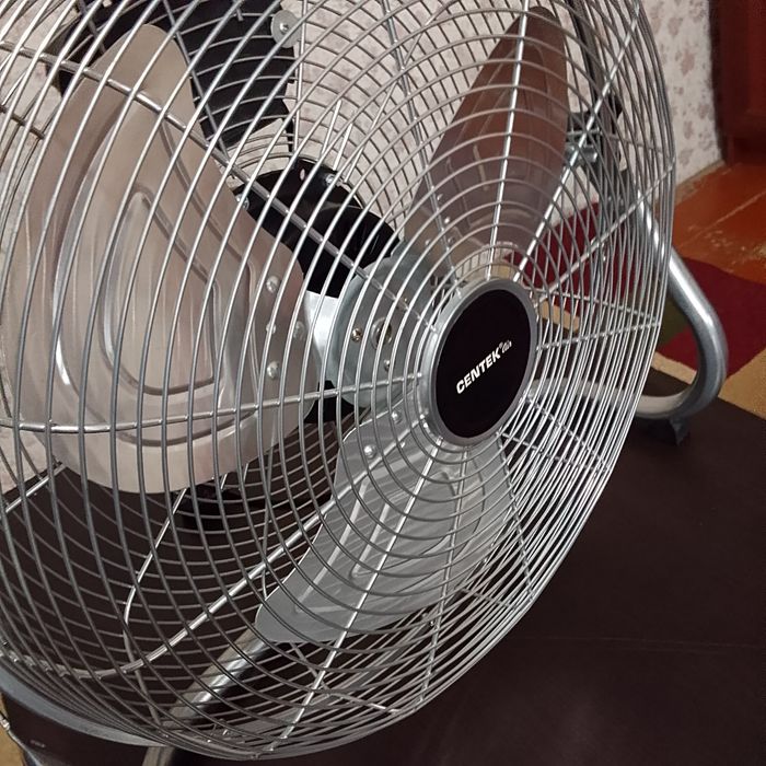 Вентилятор новый CENTEK  CT 5030. Мощный