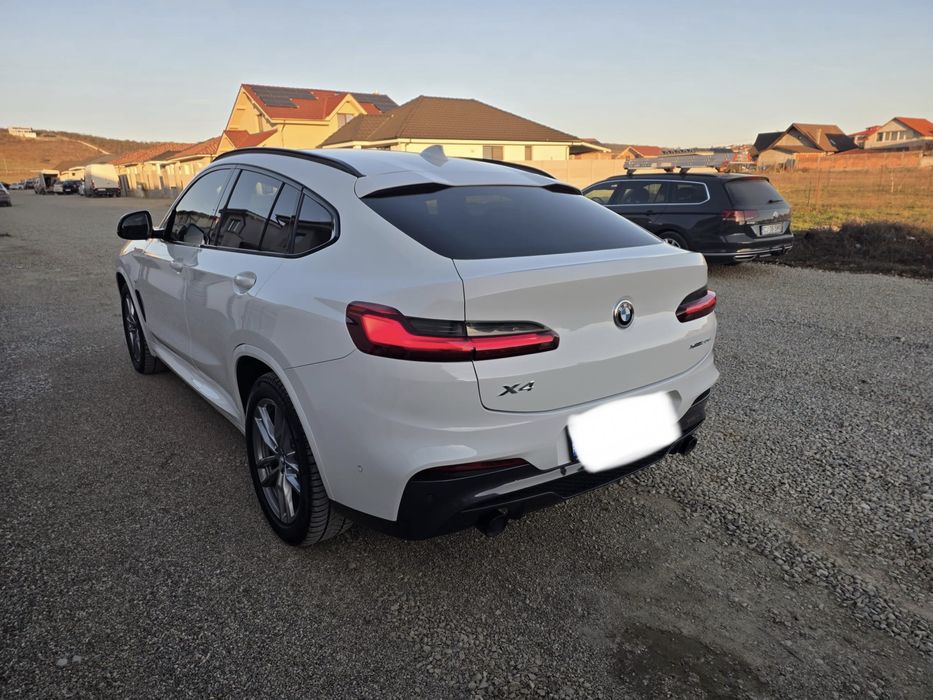 Vand BMW x4, an 2020,3.0 D Mild Hybrid