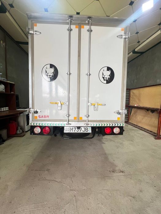 Yangi 2023 Kia Bongo, orqasi yopiq, zo’r holatda!