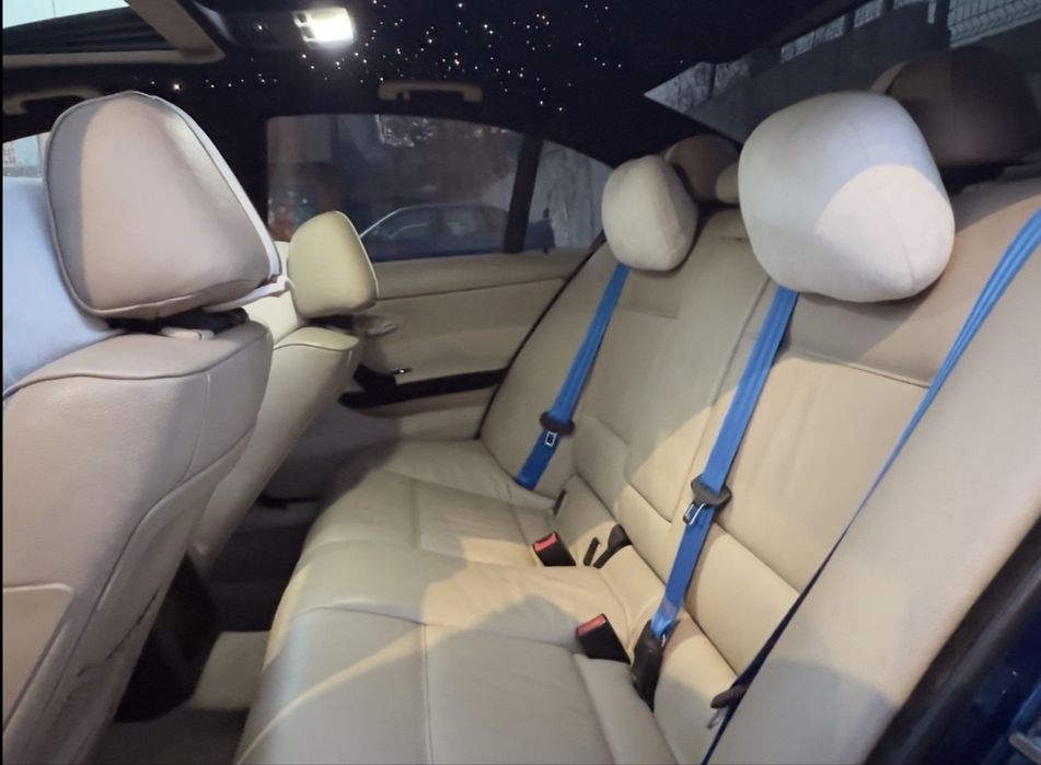 BMW E90 328i M-пакет