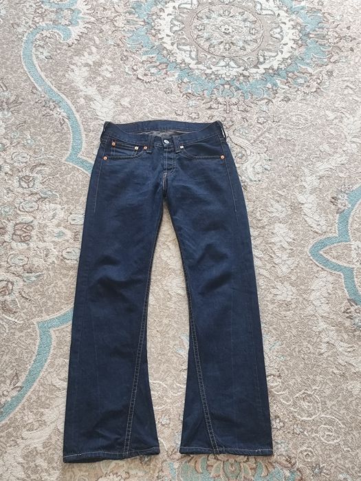 Levi's 907 bootcut w32 x l34