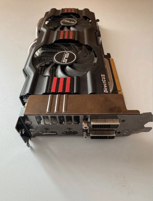 Placa video ASUS GeForce GTX 660 DirectCU II OC 2GB GDDR5 192-bit