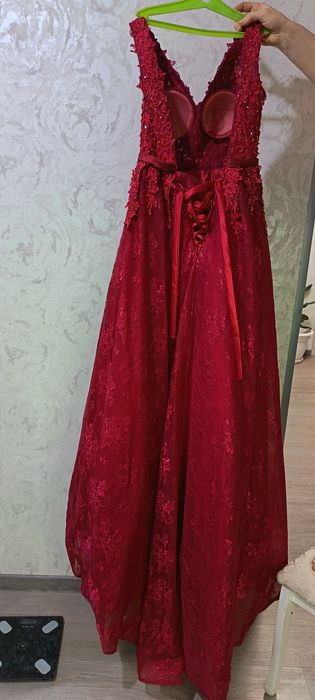 Продаётся платье