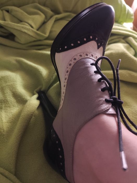 Дамски италиански кожени обувки 36н