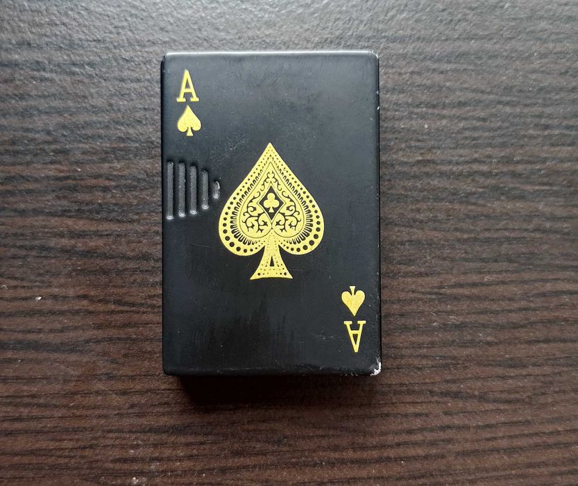 Bricheta antivant pe gaz Chinta Royala Negru