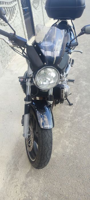 Honda Hornet  ...