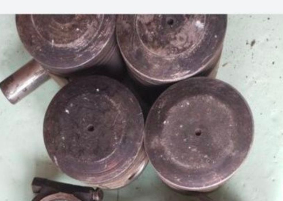 Поршни на Москвич б/у