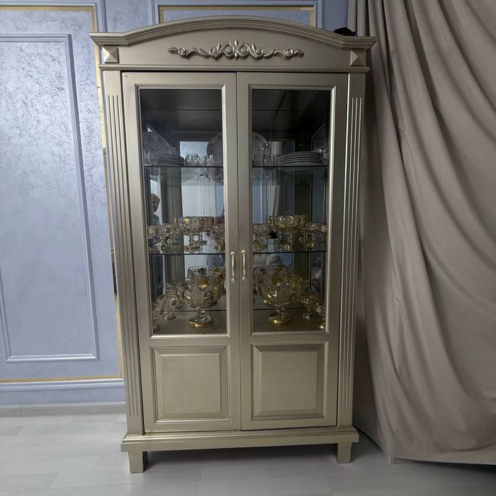 Шкаф из турецкой древесины