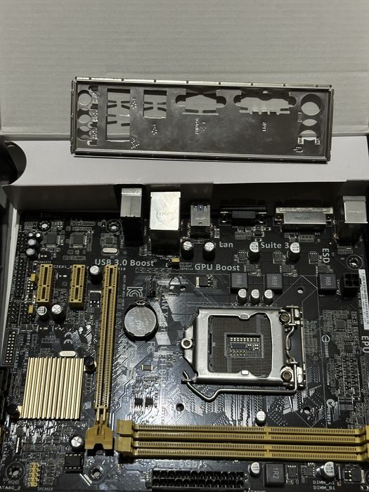 Placa de baza asus h81m-k si procesor i3 4170
